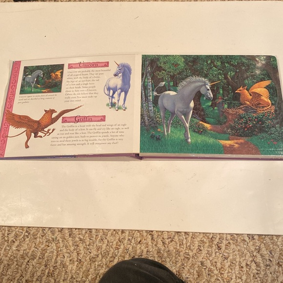 NWOT “Fantasy Beasts Jigsaw Book,” - Picture 6 of 11